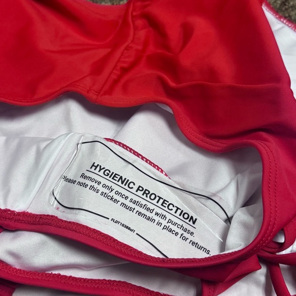 NWT Red High Waisted Tummy Control Full Coverage Bikini - Med - Picture 7 of 7